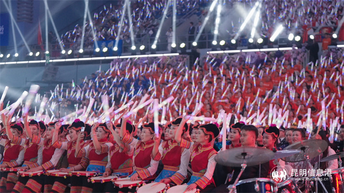 9823d08aa92eff4f8cb630c96482ae72